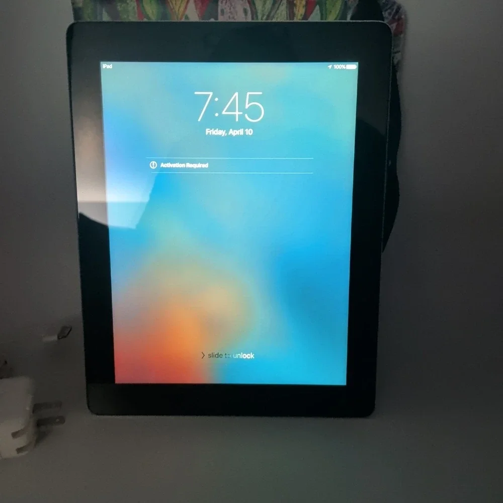 Apple iPad 64GB A1416 Working Locked - Estate Sale Find Unknown As Is